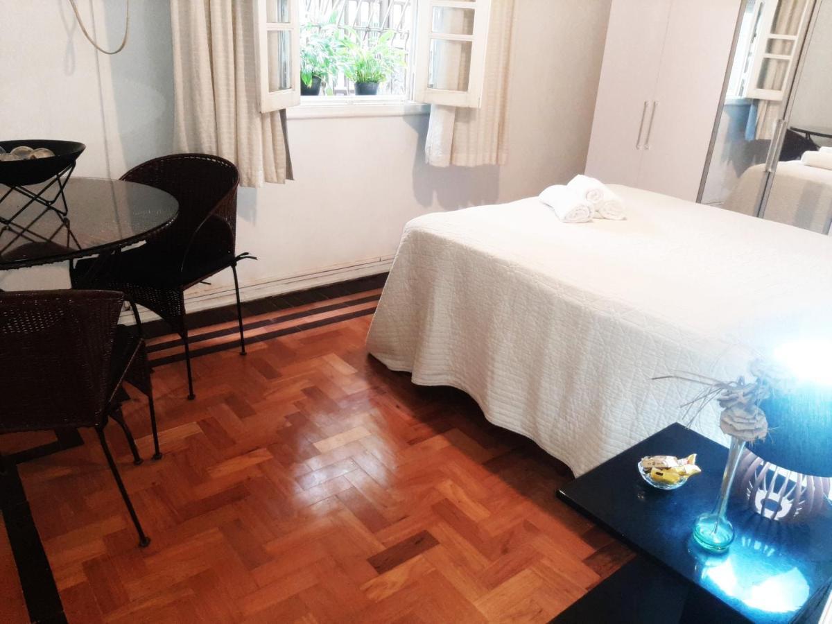Linda Leblon Homestay - 3 Min To The Hospedagem domiciliar